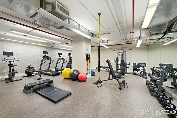 Rented by Halstead Real Estate | media 28