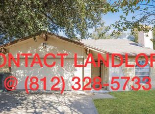 2112 Deerfield Dr, Carrollton, TX 75007