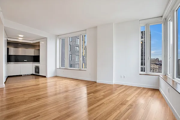 Rented by Halstead Real Estate | media 22