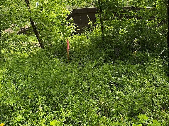 2nd image of Harrietsville Sr 145 Rd