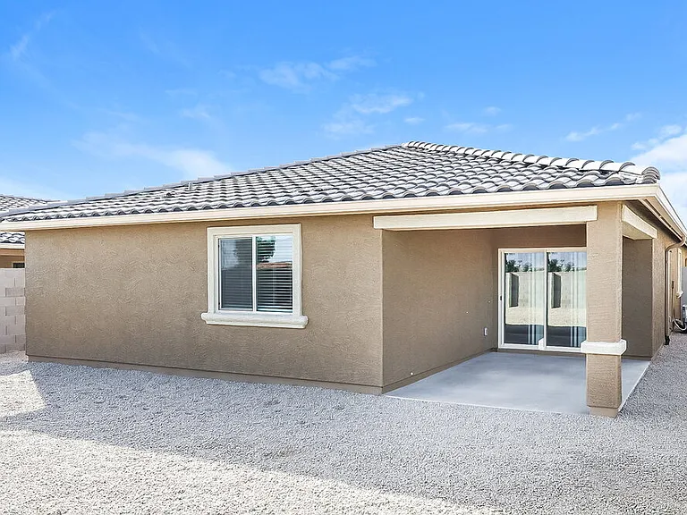 25802 W Coles Rd — Photo 16