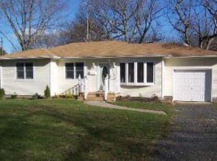 187 Division Ave, Blue Point, NY 11715