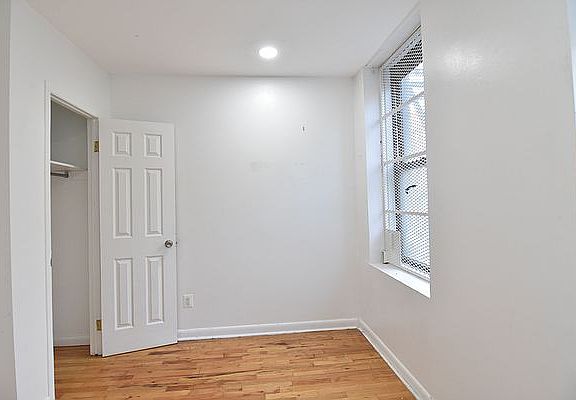 5th image of 220 W 149th St #31A