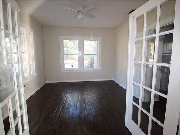 5th image of 2936 Meadowbrook Dr