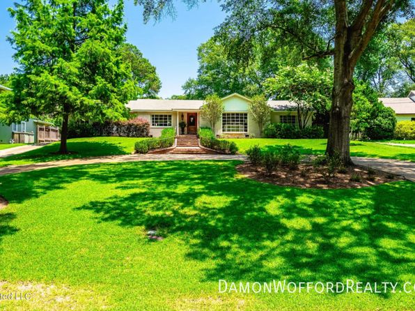 3678 Cavalier Dr