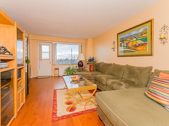 2nd image of 1020 Grand Concourse APT 19J