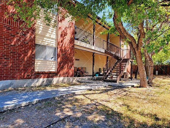 3rd image of 538 Dukeway APT D