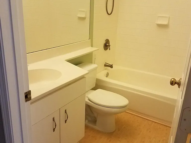 Very clean bathrooms