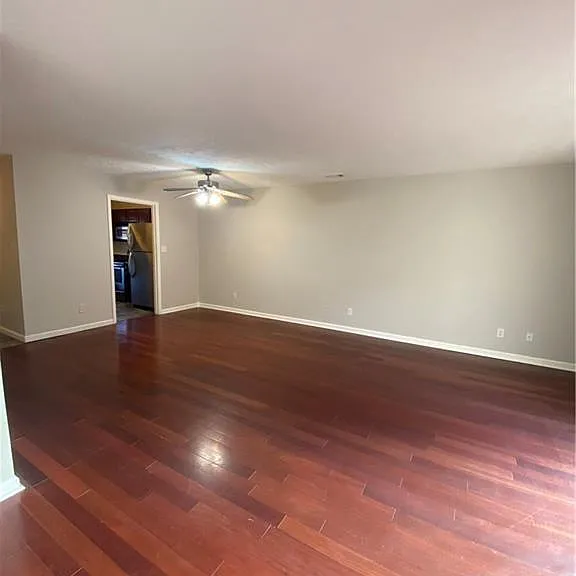 2852 Webb Bridge Rd — Photo 2