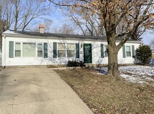 119 Phillips Dr, Decatur, IL 62521