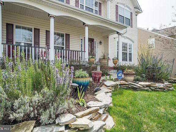 4th image of 2756 Myrtlewood Dr