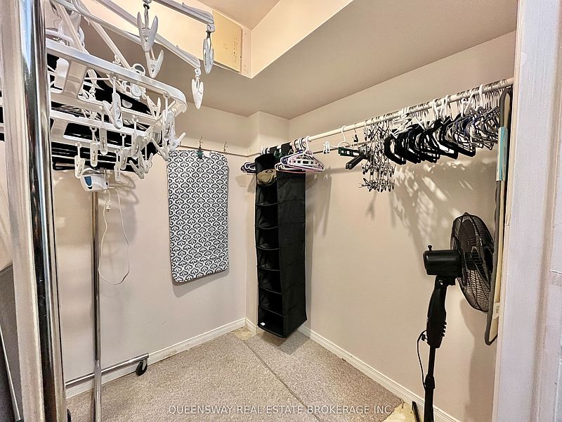 Ajax House for rent - 1 Bedroom — photo 3