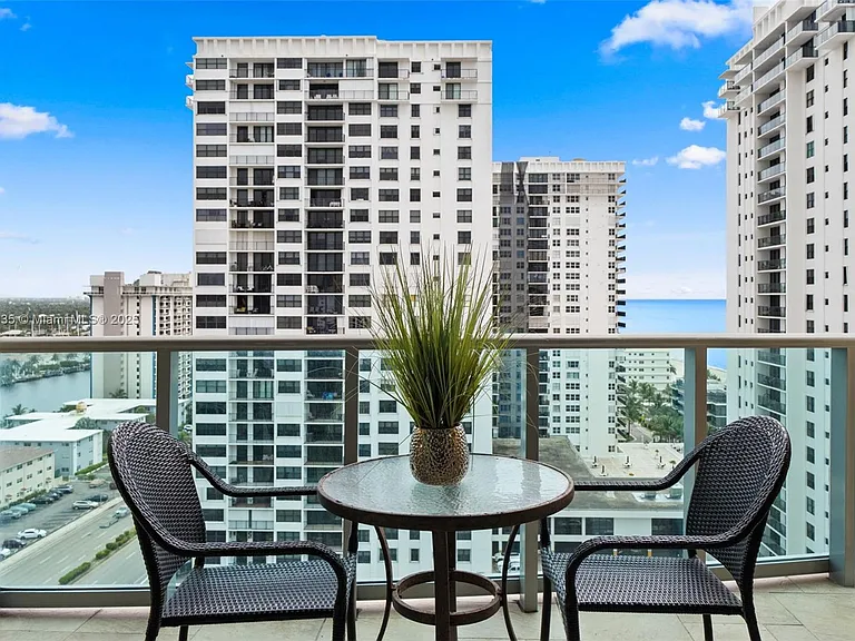 2501 S Ocean Dr #39 PENTHOUSE — Photo 11
