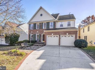 9023 Copperleaf Ln, Fairfax Station, VA 22039
