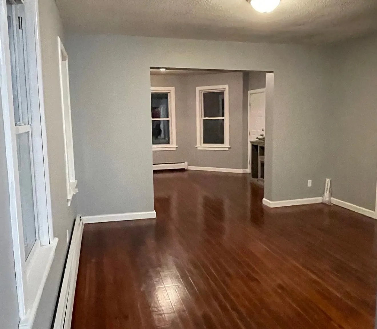 3 bed, 1200 sqft, $1,800 — Photo 4