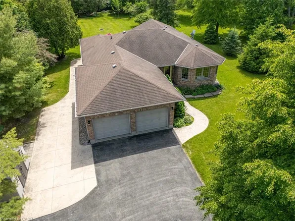 170 Norfolk County Rd #57, Pt Ryerse, ON N3Y 4K2
