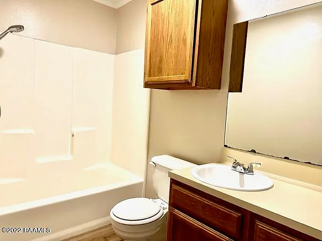 709 Rosedown Ln — Photo 11