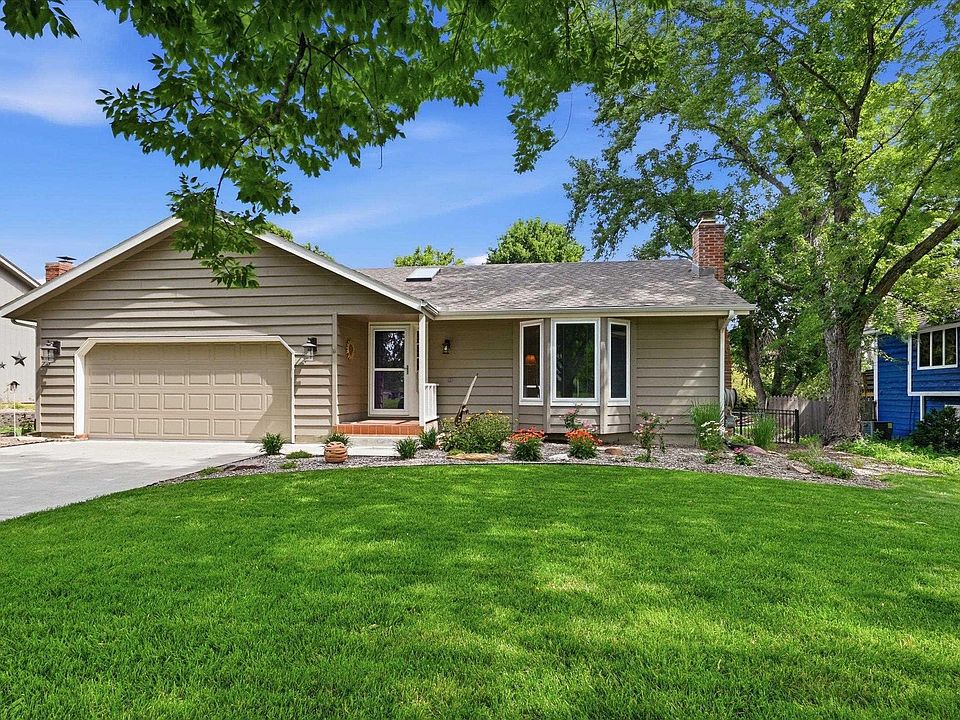 1st image of 6850 SW 33rd St