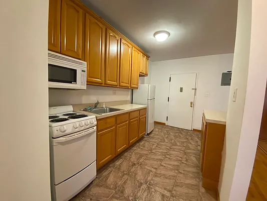 Rented by Lang Realty LLC | media 4