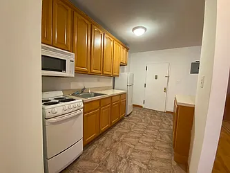 Rented by Lang Realty LLC