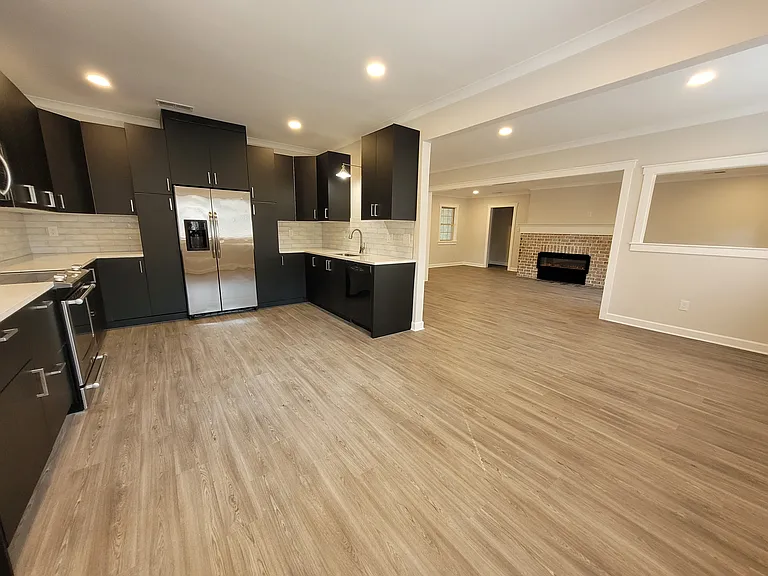 1436 Pecan Trees Dr — Photo 6