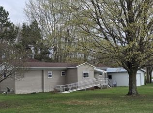 2152 N 116th Ave, Hart, MI 49420