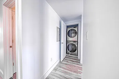 3005-3007 Brereton St #3 — Photo 22