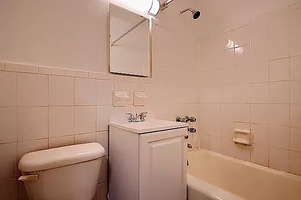 Rented by REAL New York | media 28