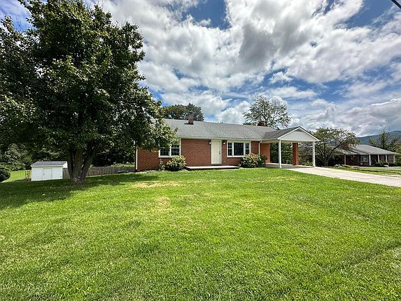 2nd image of 3603 McDaniel Dr