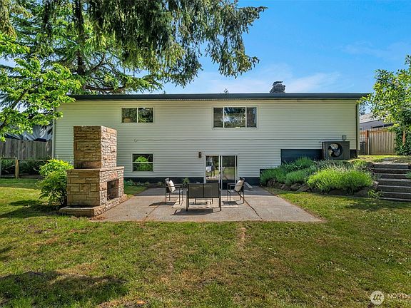 2nd image of 11633 18th Avenue SW