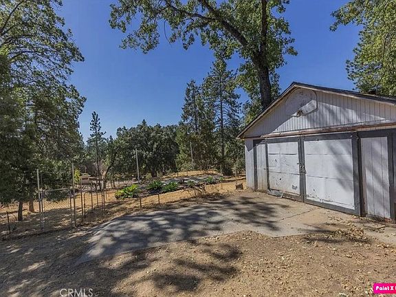 4th image of 5819 Meadow Ln