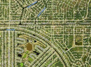 227 Albatross Rd, Rotonda West, FL 33947