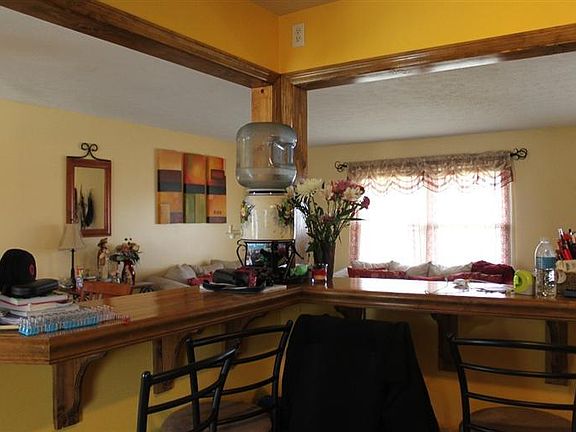 2nd image of 1429 Jocasta Dr