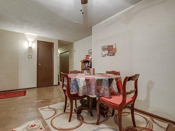 4th image of 4805 Tealwood Cir
