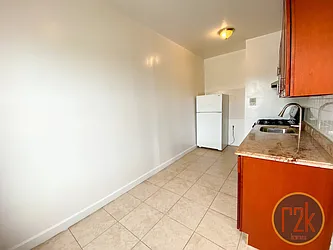 Rented by Realty 2000 Corp