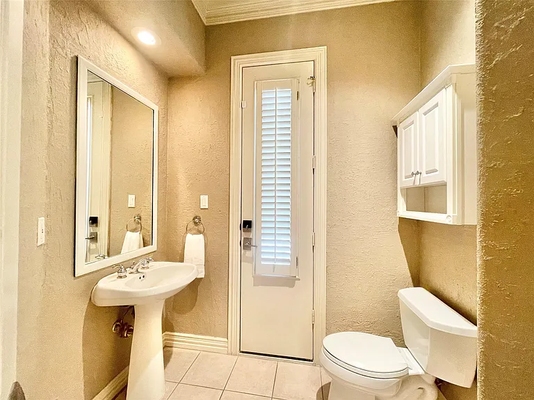 3 Maple Loft Pl — Photo 37