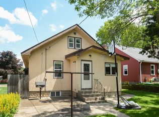 1147 Lane Pl, Saint Paul, MN 55106