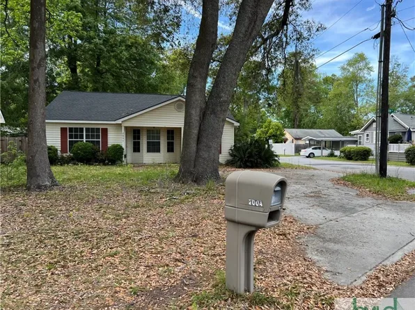2004 Washington Street, Savannah, GA 31406