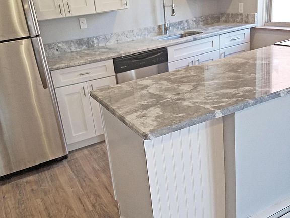 3rd image of 15007 Madison Ave APT 9