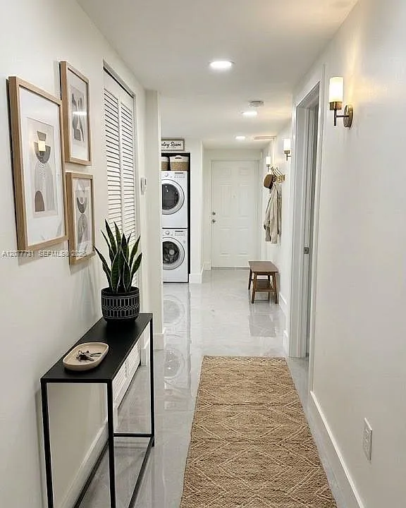 305 NE 58th Ter