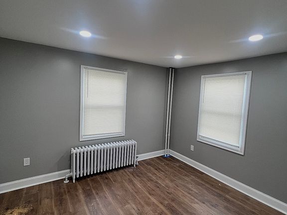 3rd image of 44 S Morton Ave APT 4