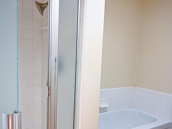 2nd image of 1195 Brace Ave #Uwej3hh6z