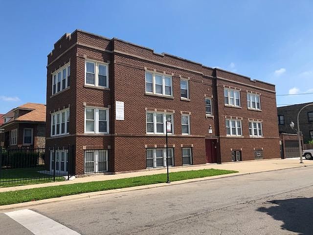 1st image of 6014 W Wabansia Ave