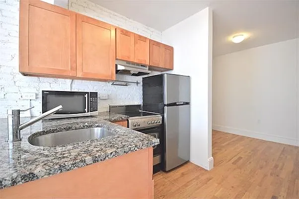 Rented by Maz Group NY | media 4