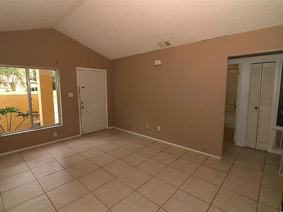 5th image of 2519 Vale Ct