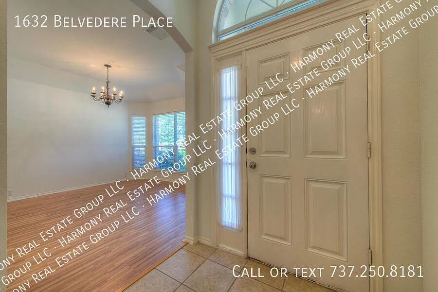 2 Weeks Free move in by 9/15! — Photo 2