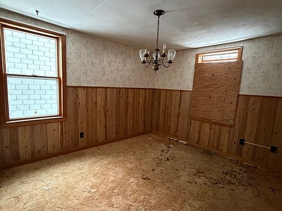 4th image of 6 Glover Ct