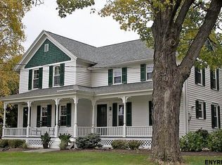 270 Cooksboro Rd, Troy, NY 12182