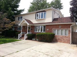 2083 Prospect Ave, East Meadow, NY 11554