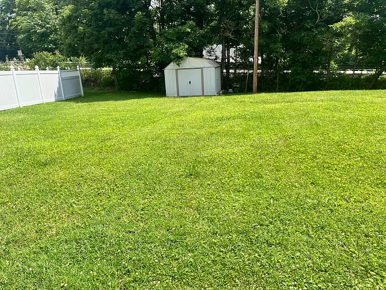 245 Laurel Dr #2 — Photo 4